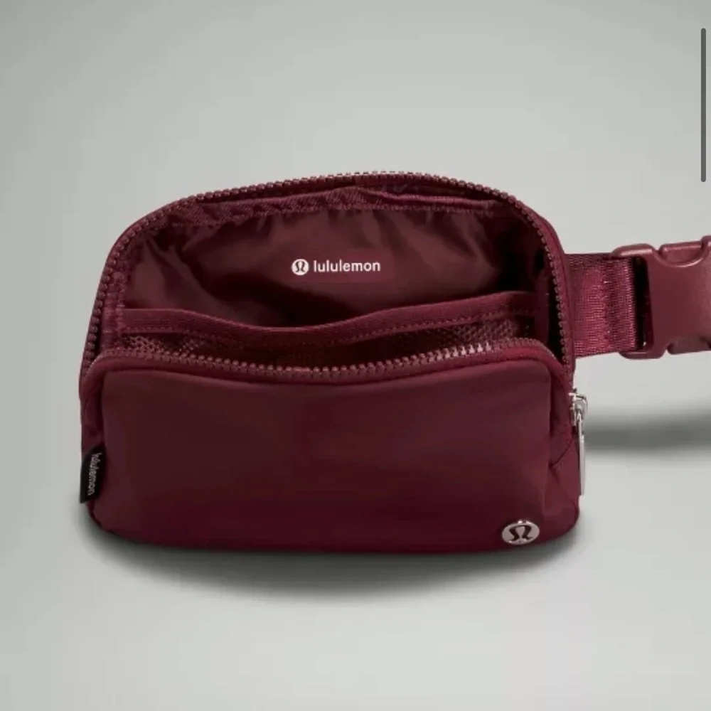 Lululemon Everywhere Belt Bag Red Merlot